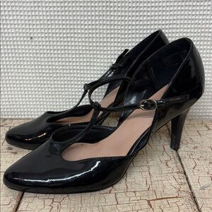 Fiona T-Strap heels